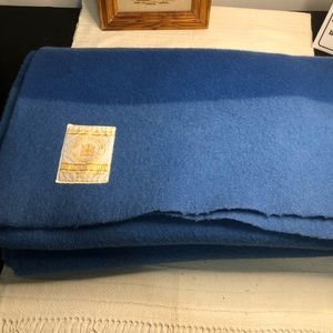 Vintage Hudson’s Bay 3.5 Point Blanket